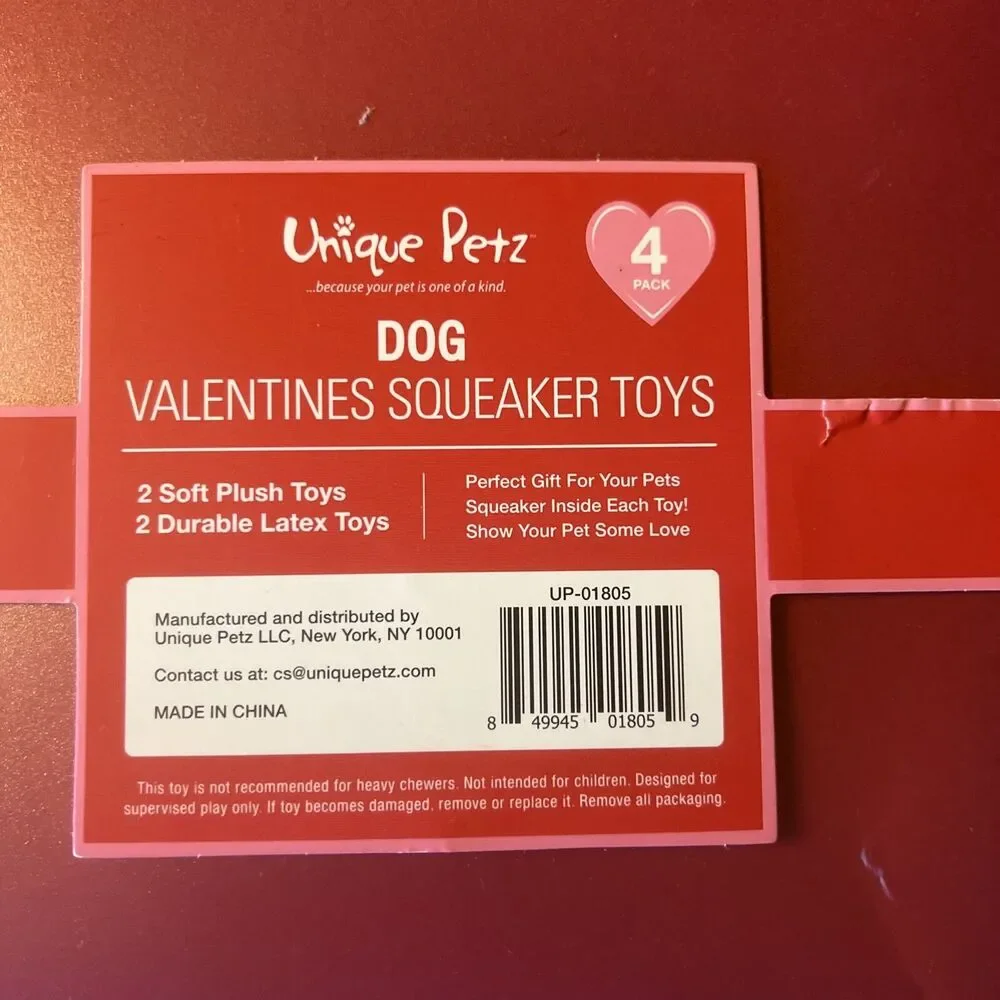 Dog Toys Valentine Squeaker Set Of 4 Toys NEW